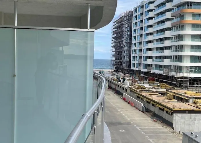 Brizei Casa Del Mar Apartment *